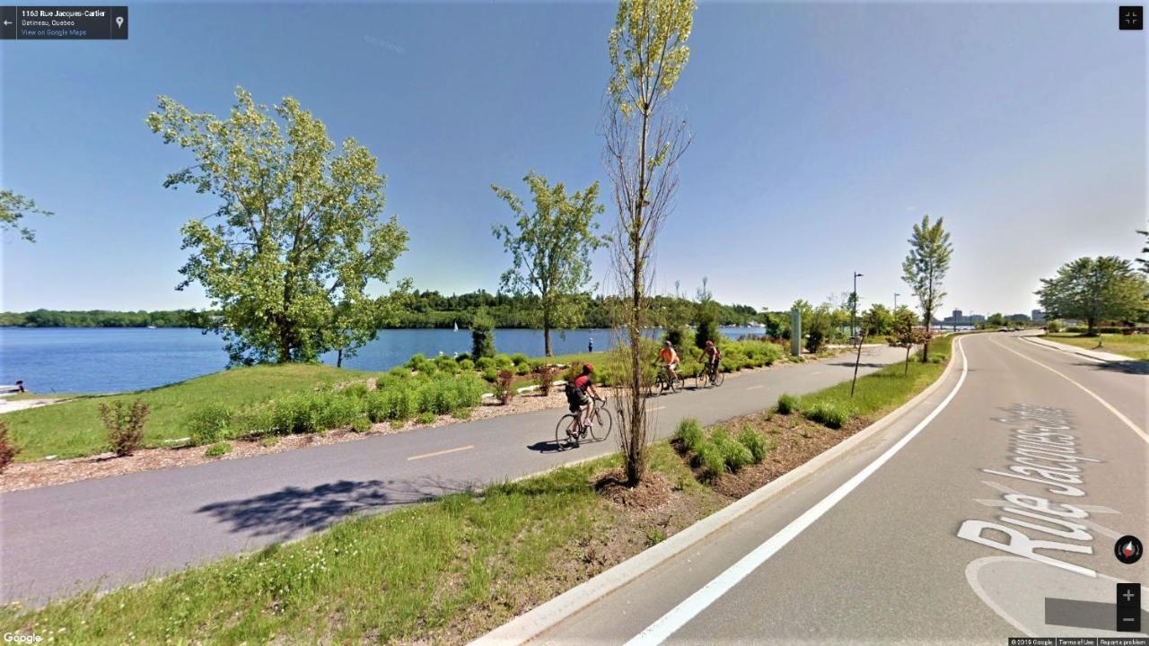 Kokomo Inn Bed And Breakfast Ottawa-Gatineau'S Only Tropical Riverfront B&B On The National Capital Cycling Pathway Route Verte #1 - For Adults Only - Chambre D'Hotes Tropical Aux Berges Des Outaouais Bnb #17542O Luaran gambar